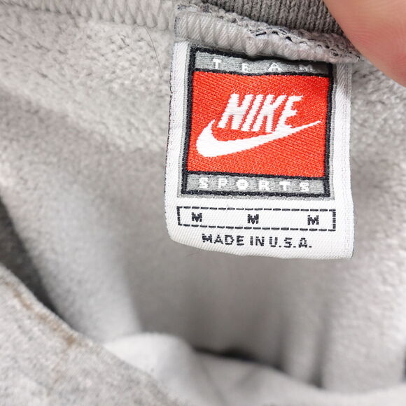 VINTAGE NIKE SPORTS TORONTO RAPTORS BASKETBALL USA MADE SWEATSHIRT SIZE M - Picture 12 of 12